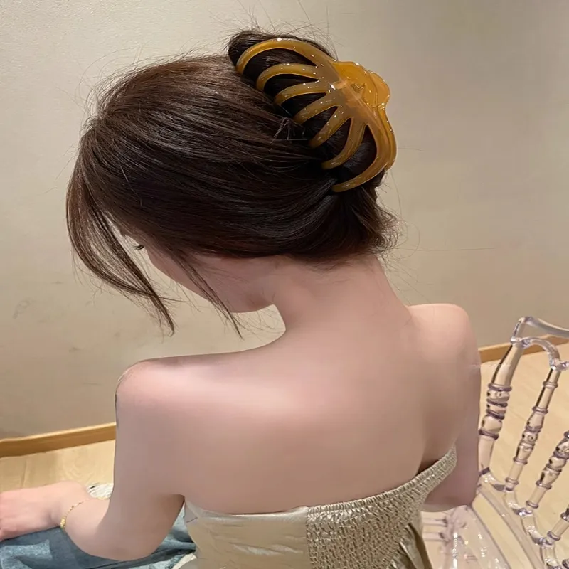 Like A Dream Acrylic Hair Clips Women's-8