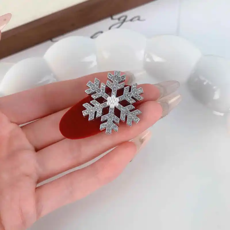 Like A Dream Acrylic Hair Clips Women's-4