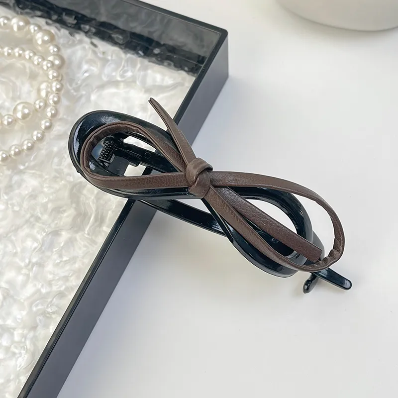 Like A Dream Acrylic Hair Clips Women's-7
