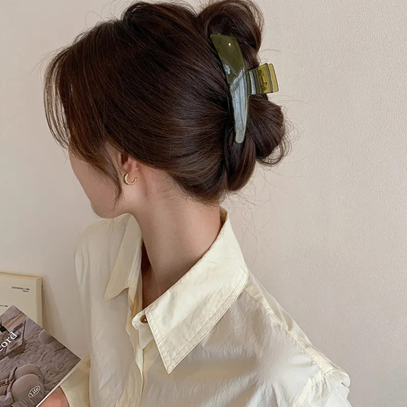 Like A Dream Plastic Hair Clips Women's-5