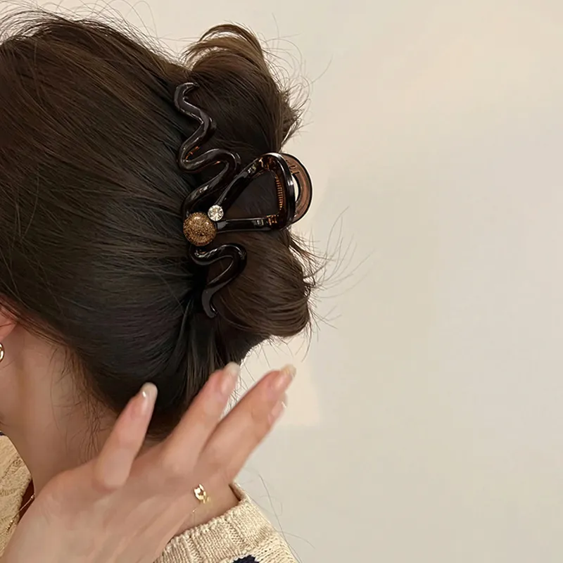 Like A Dream Acrylic Hair Clips Women's-2