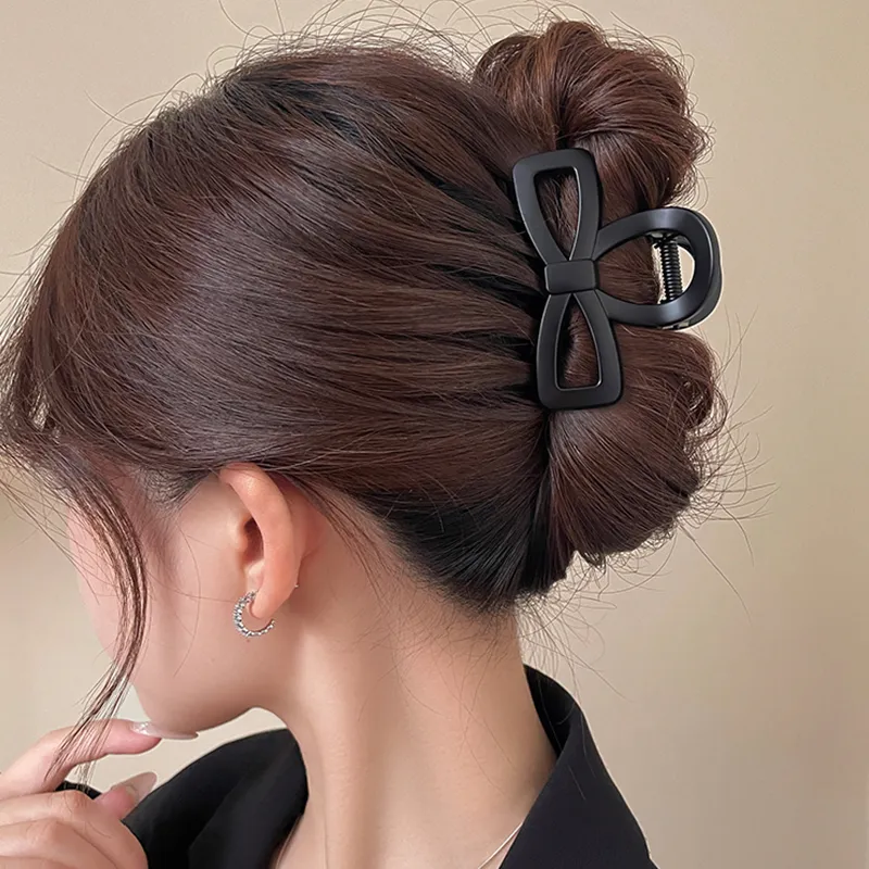 Like A Dream Acrylic Hair Clips Women's-10