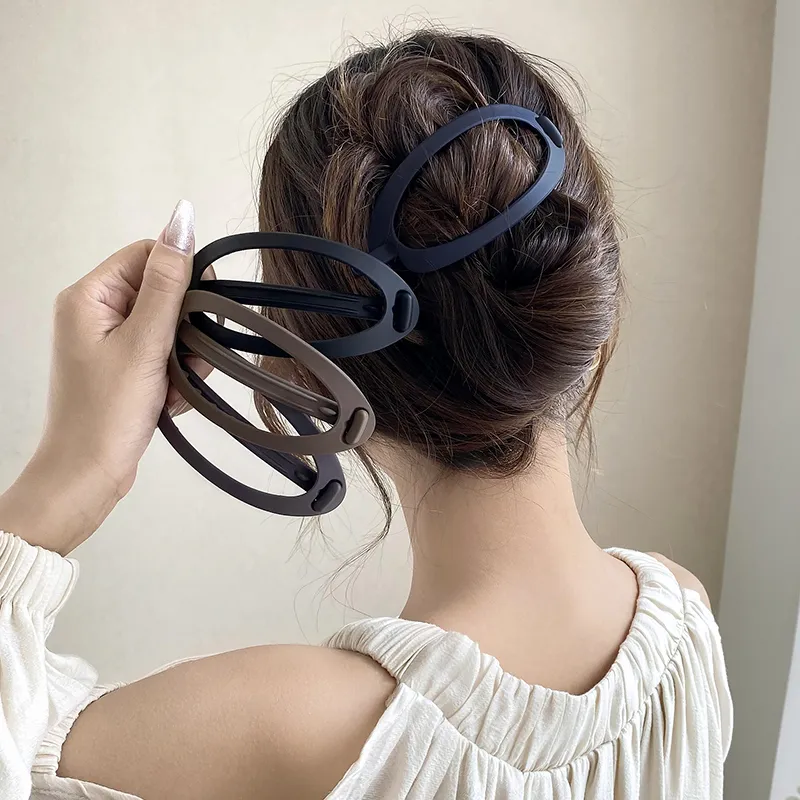 Like A Dream Acrylic Hair Clips Women's-9