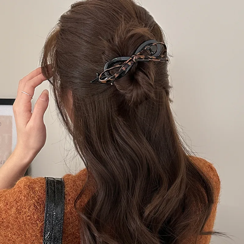 Like A Dream Acrylic Hair Clips Women's-3