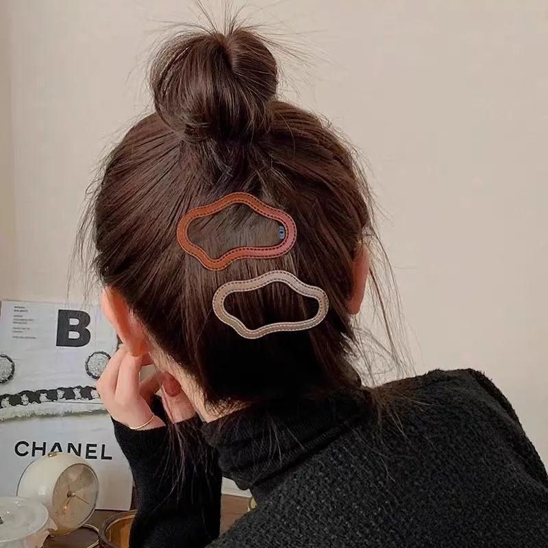 Like A Dream Leather Hair Clips Women's-2