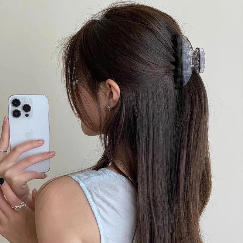 Like A Dream Acrylic Hair Clips Women's-2