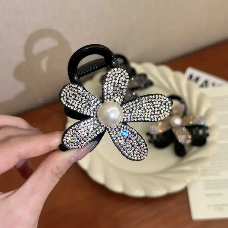 Like A Dream Acrylic Hair Clips Women's-5