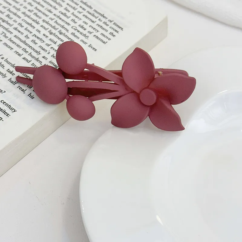Like A Dream Acrylic Hair Clips Women's-7