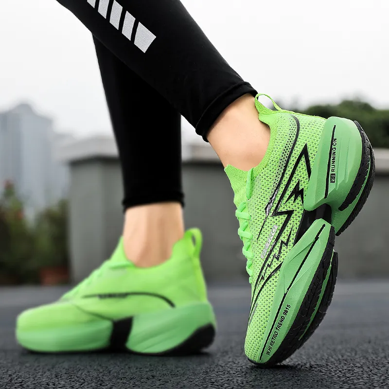 QIUTEXIONG Breathable Low Top Long Distance Running Sprint Running Shoes Unisex-26