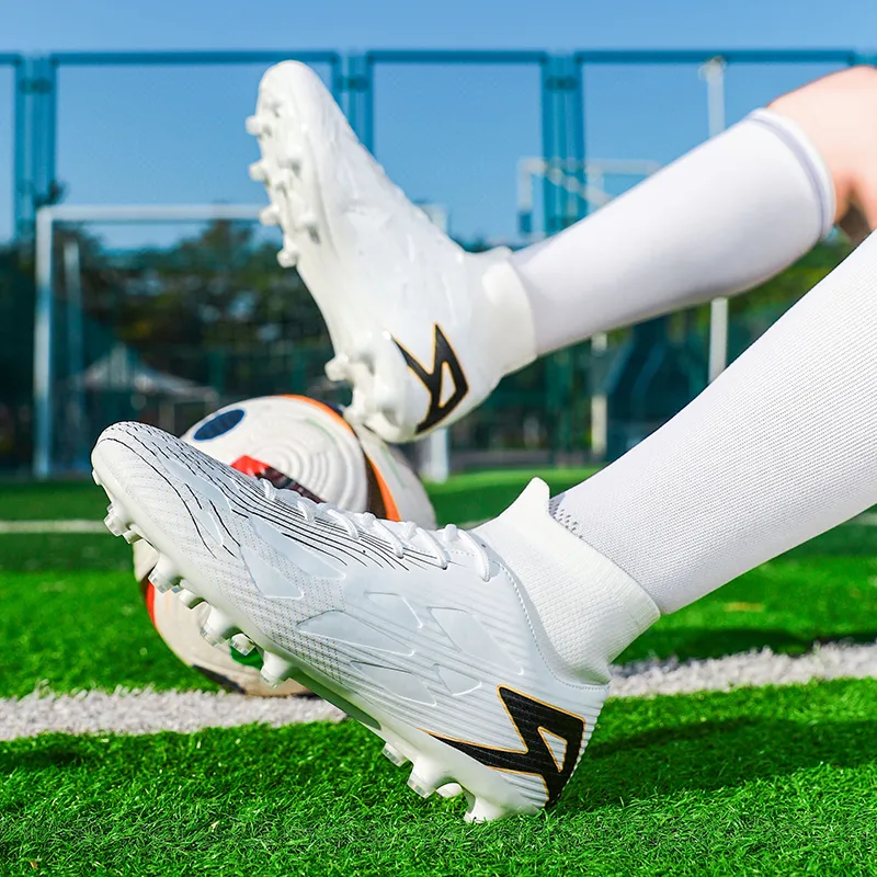 QIUTEXIONG FG Rubber Long Studs TF Rubber Broken Studs Soft Ground Firm Ground Slip Resistant Soccer Shoes Unisex-38