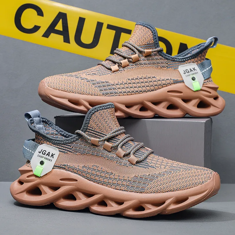 QIUTEXIONG Cushioning, Breathable, Lightweight Low Top Casual Marathon Long Distance Running Sprint Running Shoes Men's-6
