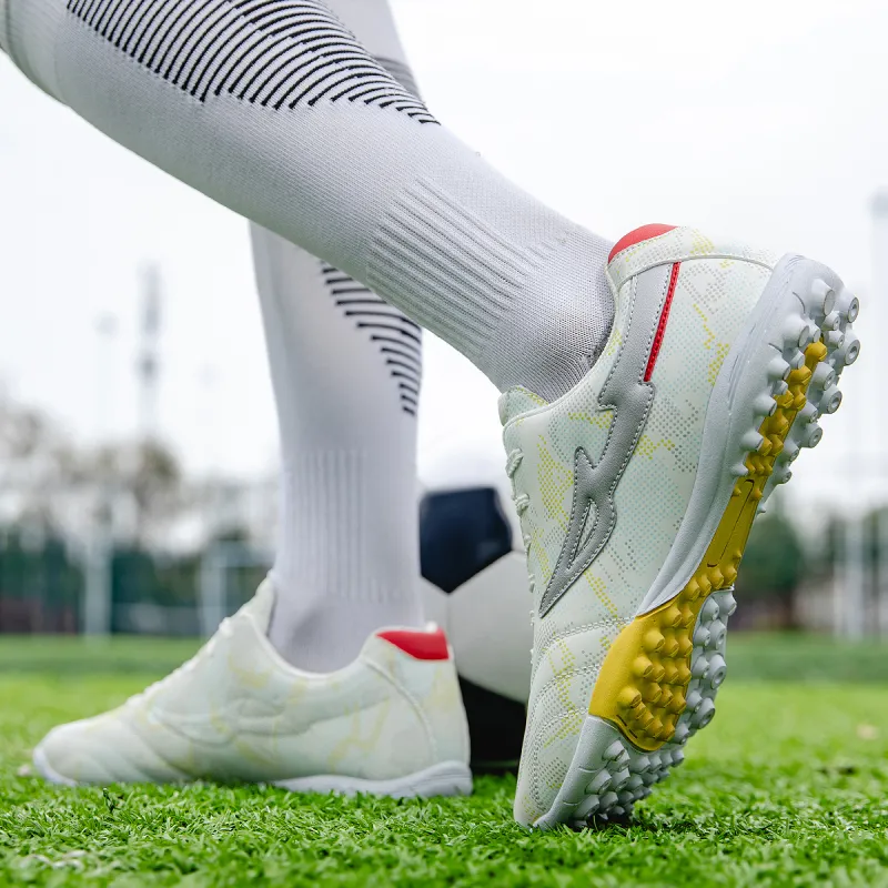 QIUTEXIONG TF Rubber Broken Studs Firm Ground Indoor Slip Resistant Coverage Soccer Shoes Unisex-11