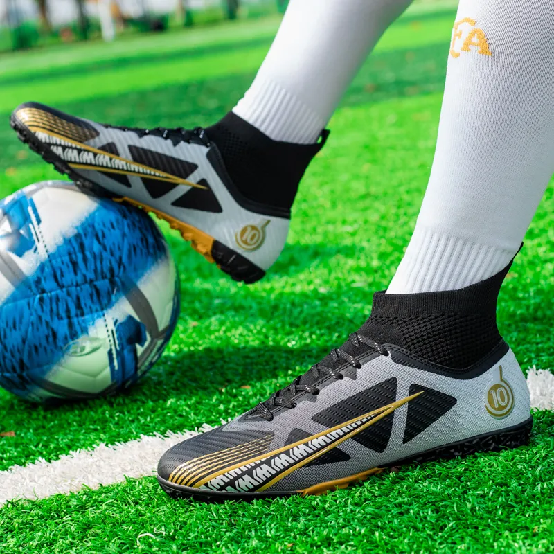 QIUTEXIONG Soft Ground Firm Ground Slip Resistant And Breathable Soccer Shoes Unisex-9