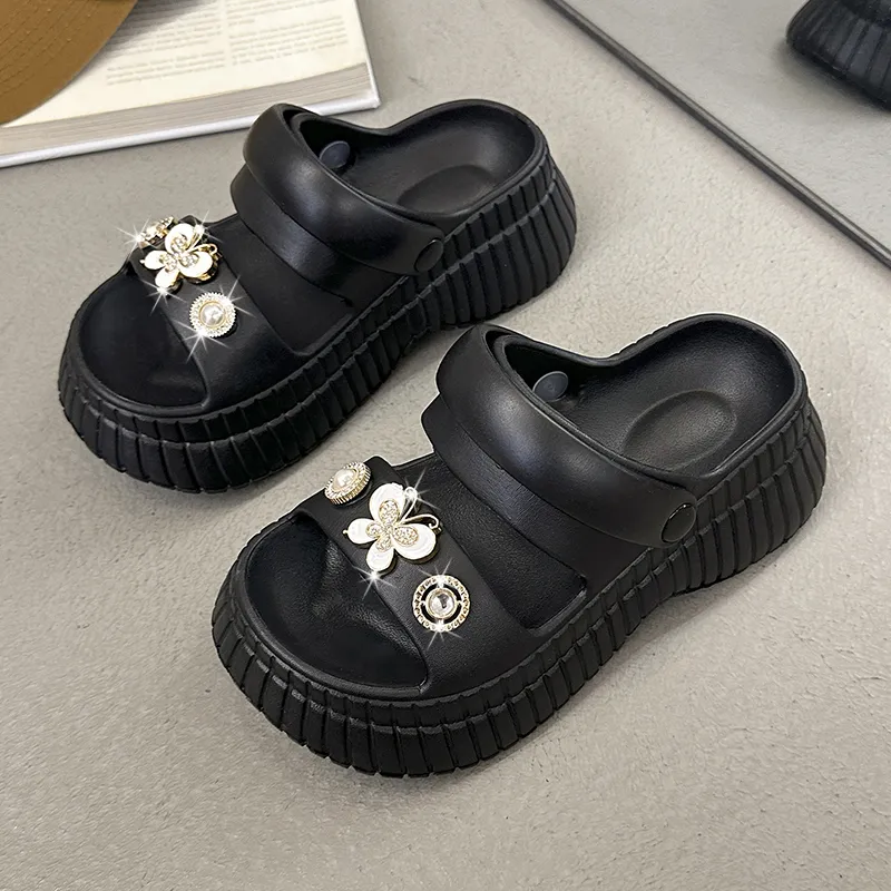QIUTEXIONG EVA Rhinestone Slip Resistant Abrasion Resistant Slide Slippers Women's-1