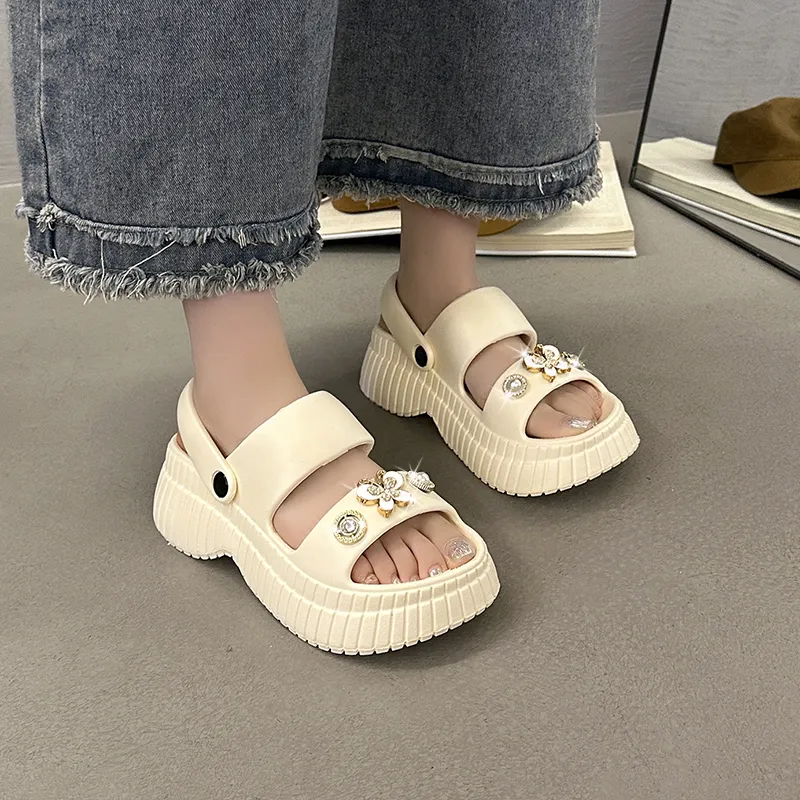 QIUTEXIONG EVA Rhinestone Slip Resistant Abrasion Resistant Slide Slippers Women's-10