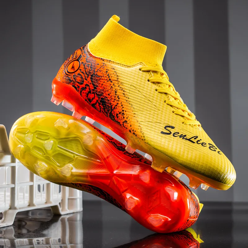 QIUTEXIONG SG Metal Long Studs Soft Ground Slip Resistant Coverage Soccer Shoes Unisex-24