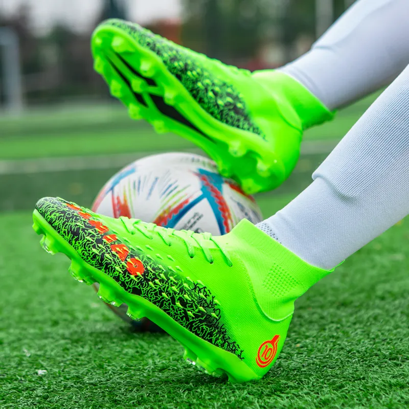 QIUTEXIONG Soccer Shoes Unisex High Top White/Black/Green/Neon Green-52