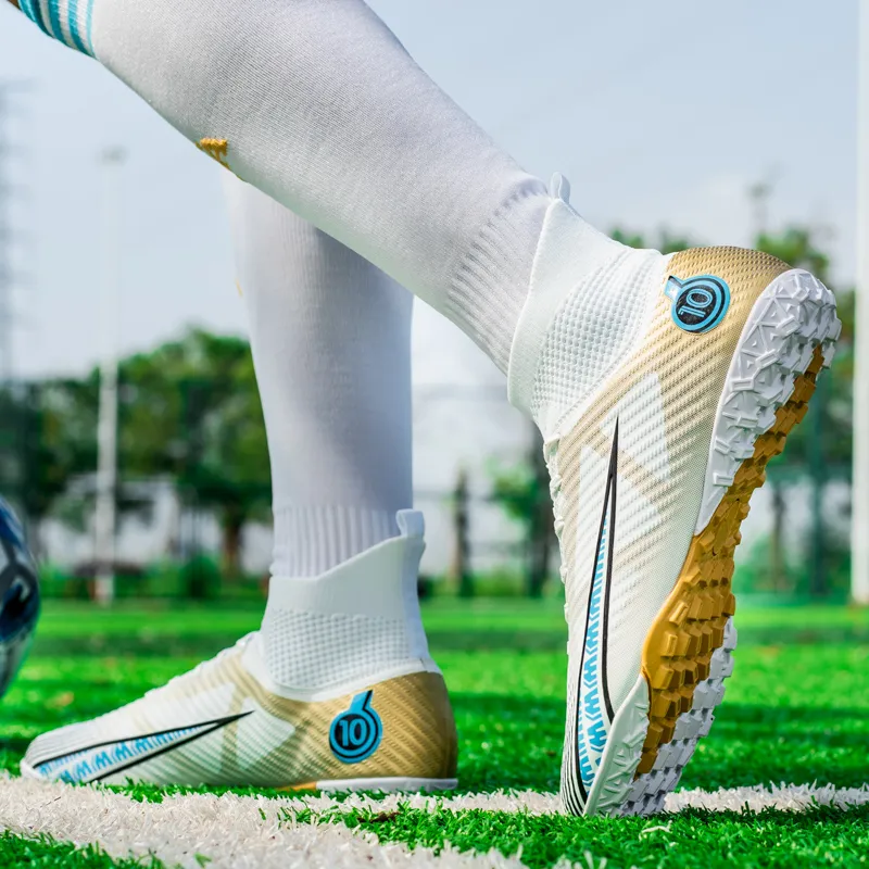 QIUTEXIONG Soft Ground Firm Ground Slip Resistant And Breathable Soccer Shoes Unisex-2