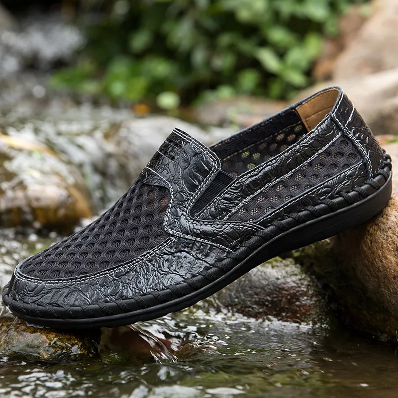 QIUTEXIONG Slip Resistant River Trekking Shoes Men's-1