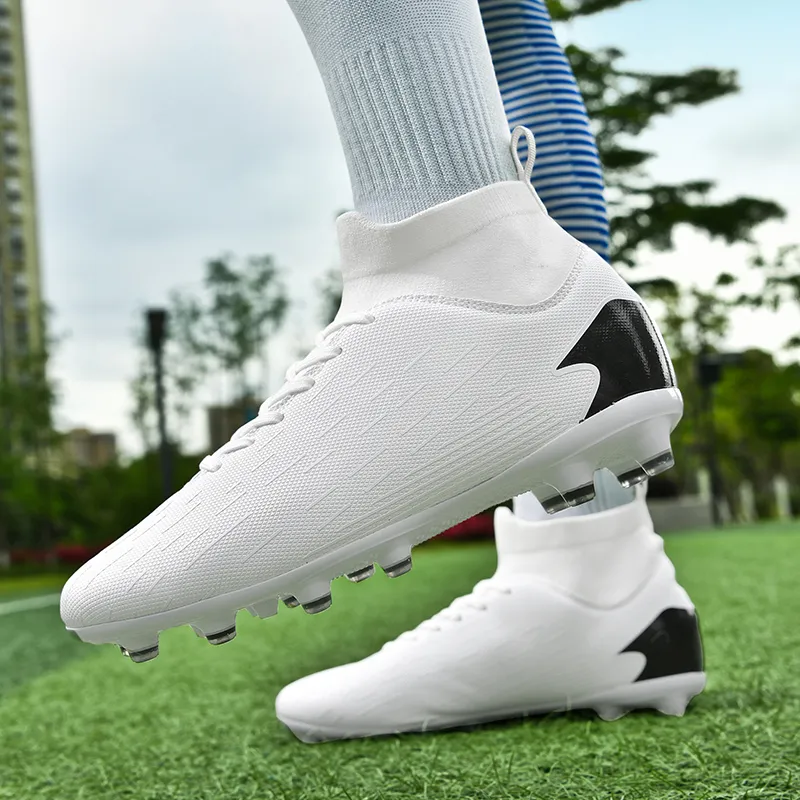 QIUTEXIONG FG Rubber Long Studs TF Rubber Broken Studs Soft Ground Firm Ground Non slip Lightweight Soccer Shoes Unisex-26