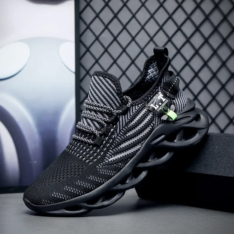 QIUTEXIONG Cushioning And Breathable Low Top Casual Marathon Training City Commute Running Shoes Men's-20