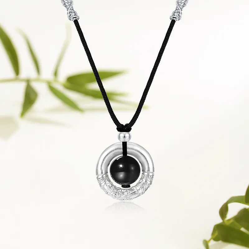 TIG Jade Necklaces Unisex-1