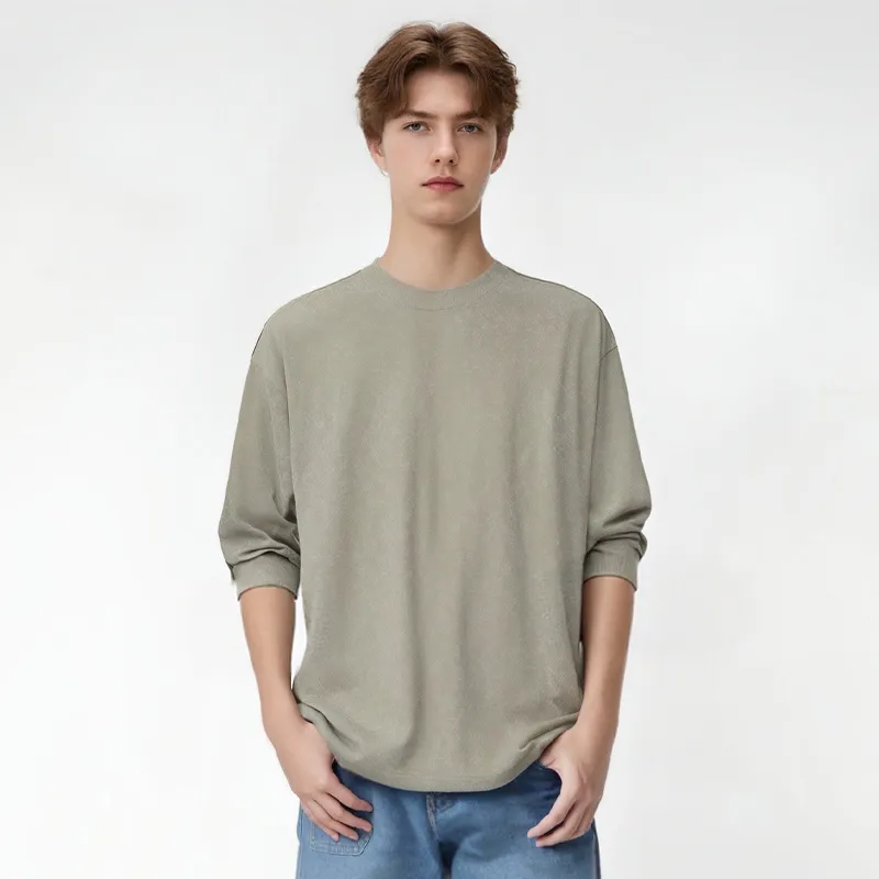 Izzue T Shirts Unisex-11