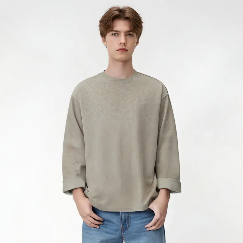 Izzue T Shirts Unisex-10