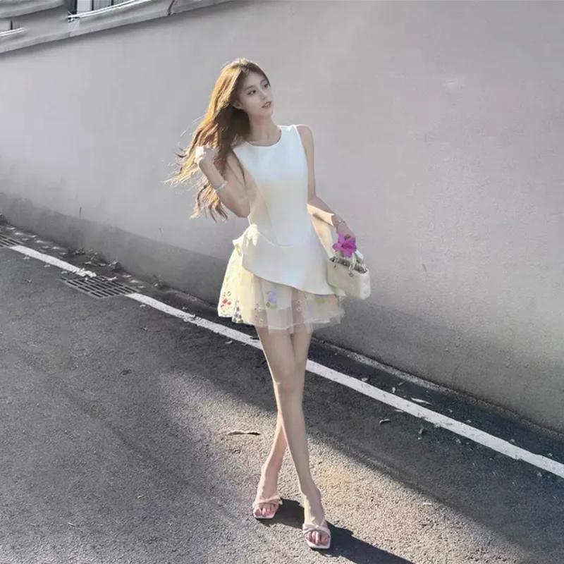 AFGGD Sleeveless Dresses Women's Apricot-5