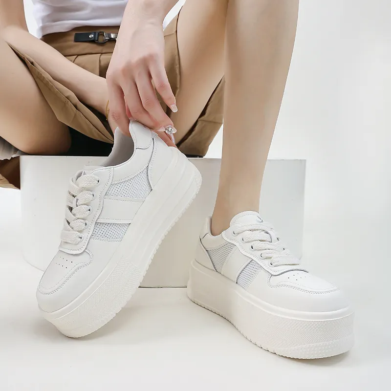 WOOS BOBO Lightweight Height Increasing Low Top Skateboard Shoes Women's-3