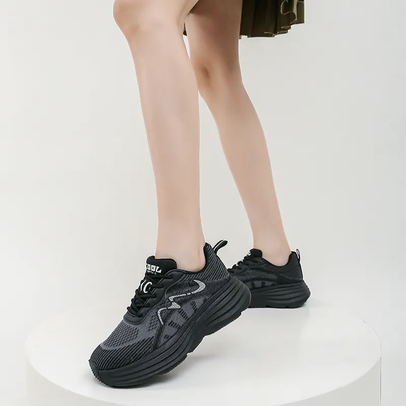 WOOS BOBO Cushioning, Breathable, Lightweight, Height Increasing Low Top Casual Shoes Women's-7