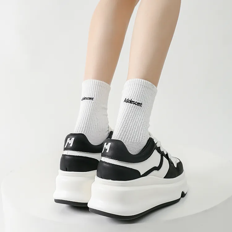 WOOS BOBO Cushioning Height Increasing Low Top Stylish Skateboarding Shoes Women's-6