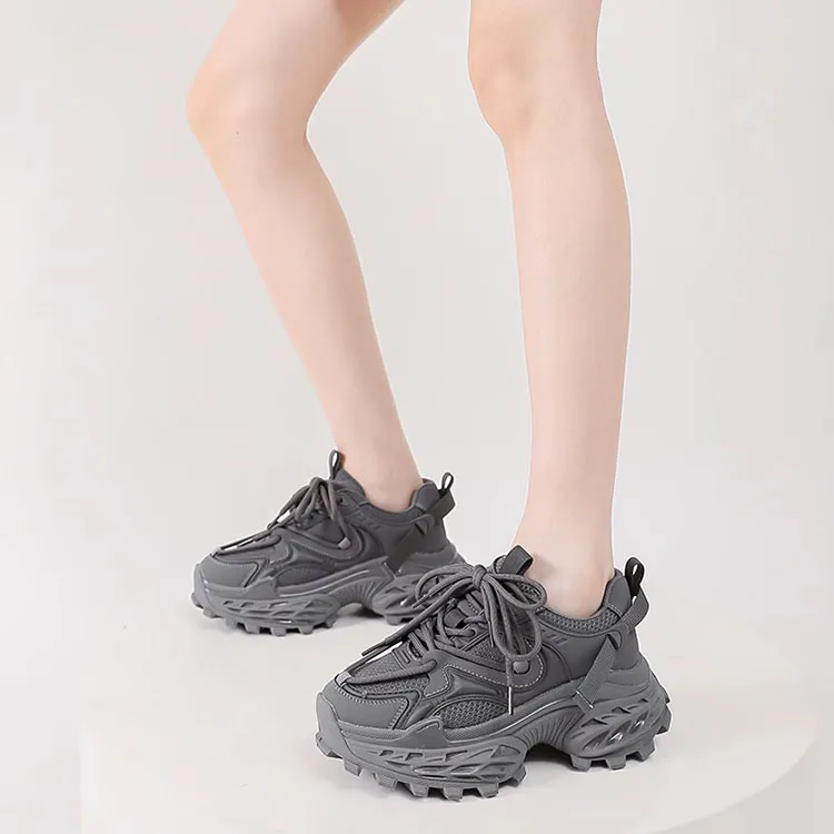 WOOS BOBO Cushioning Coverage Lightweight Height Increasing Low Top Chunky Sneakers Women's-8