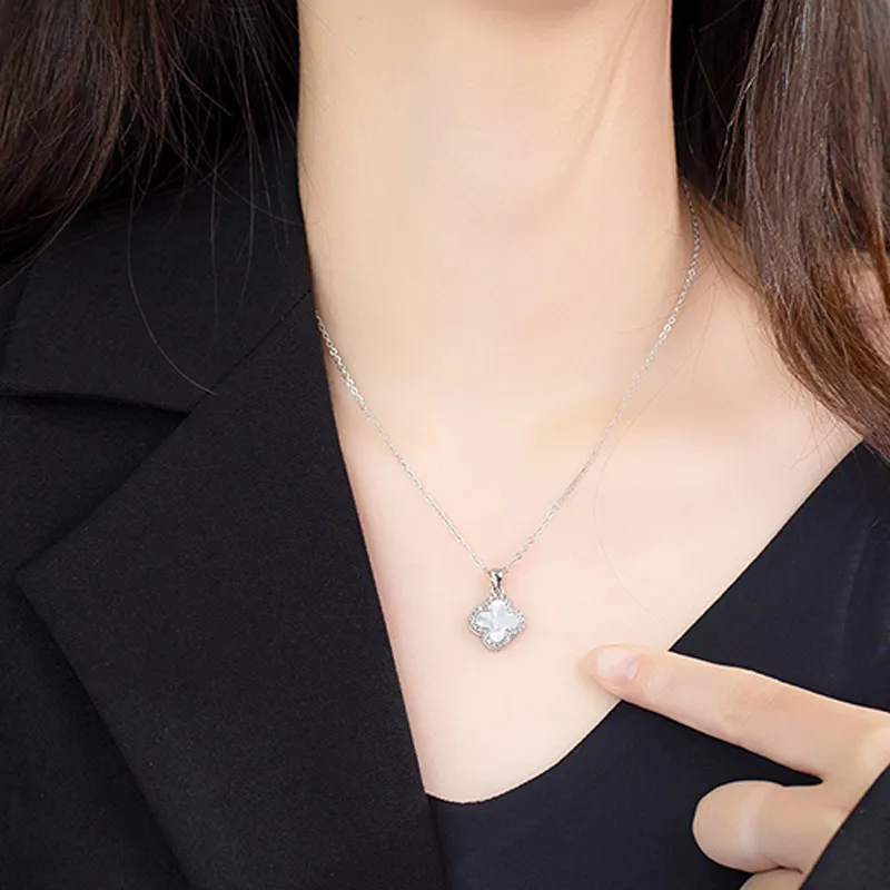 HOLLY RYAN Agate Mori Style Sweet Style Lucky Four Leaf Clover Necklace Women's-2