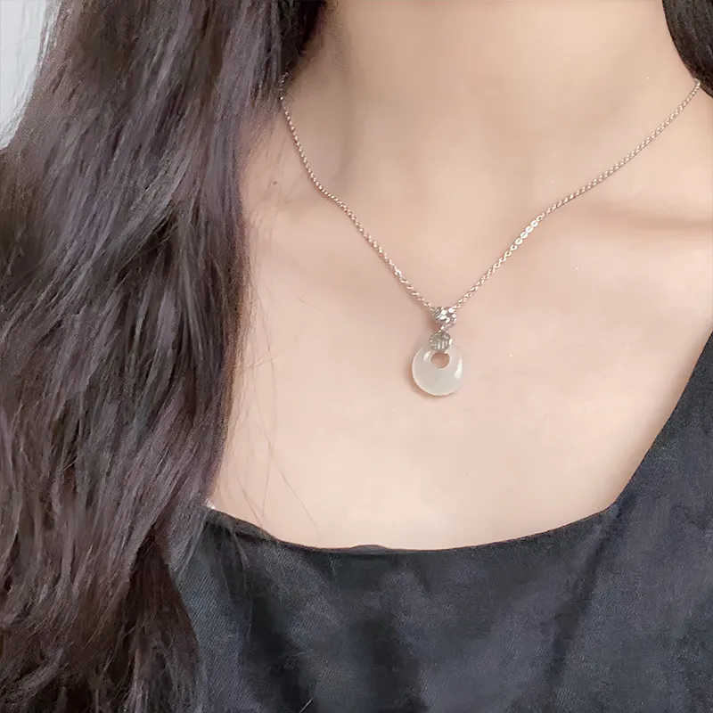HOLLY RYAN Chalcedony Necklaces Women's-8