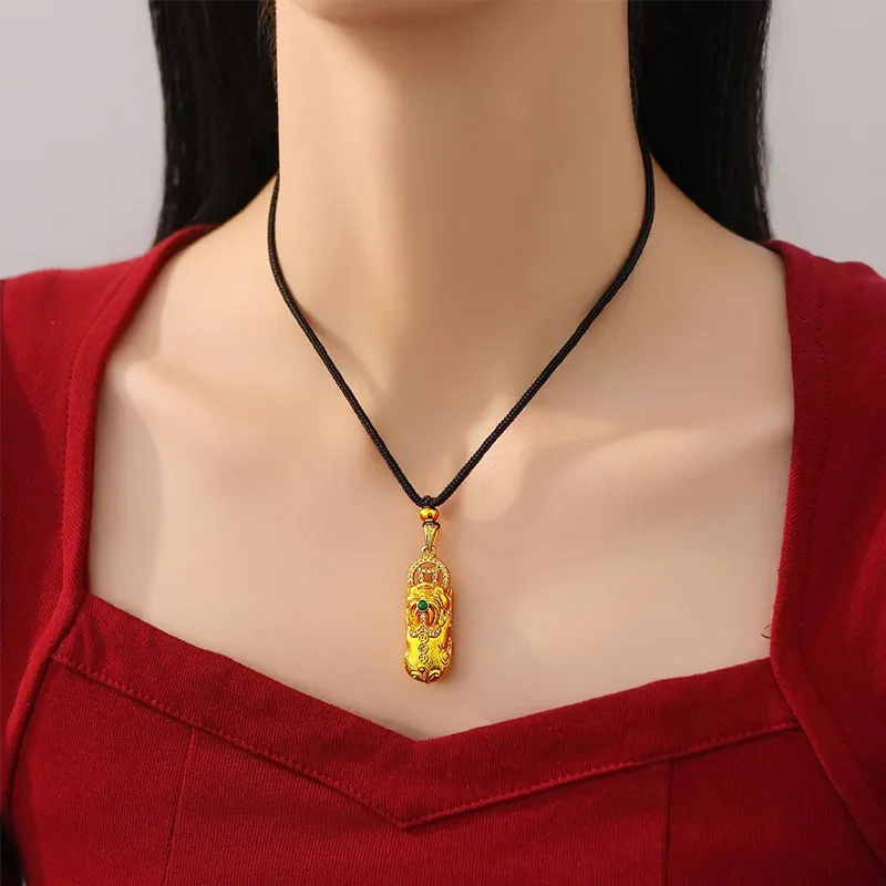 HOLLY RYAN Necklaces Unisex-1