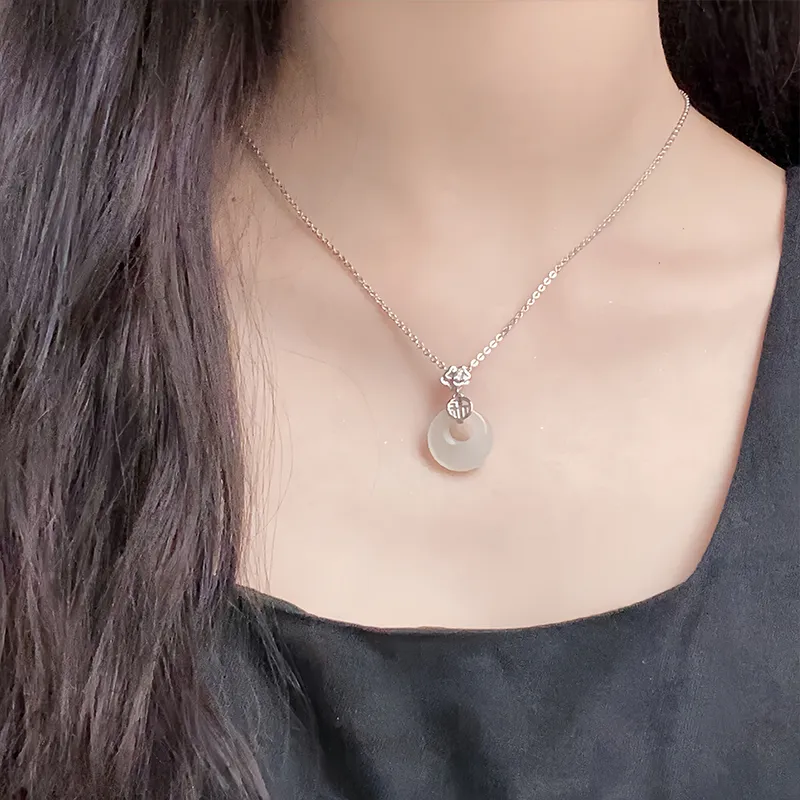 HOLLY RYAN Chalcedony Necklaces Women's-9