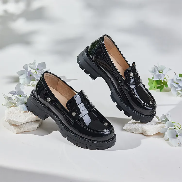 HR Loafers Women's-1
