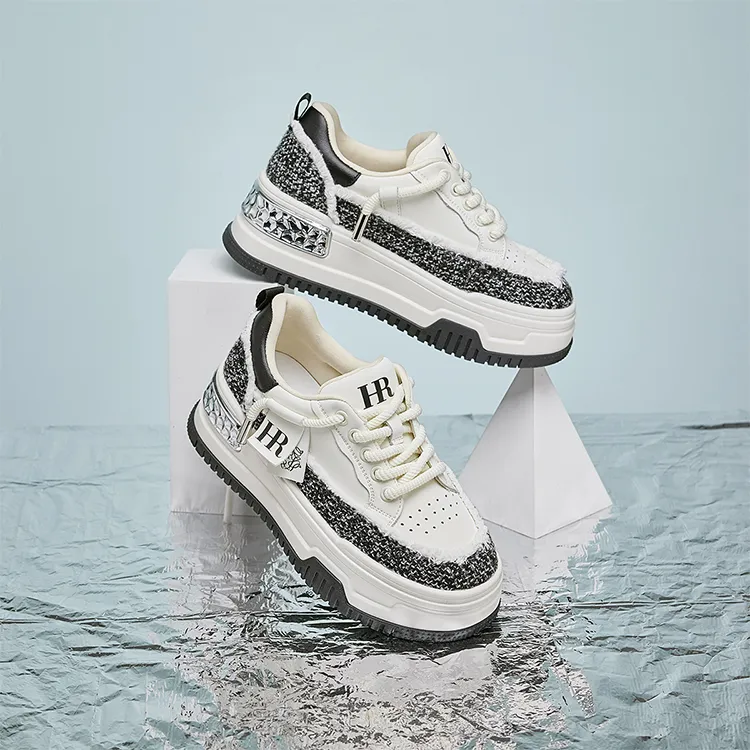 HR Low Top Skateboard Shoes Women's Beige Black-1