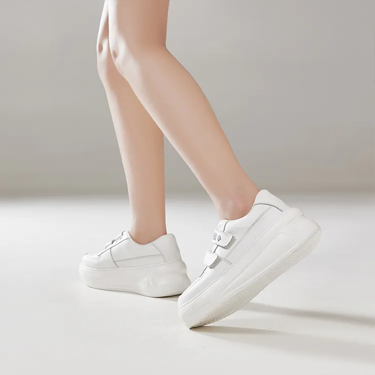 HR Low Top Casual Shoes Women's White-3