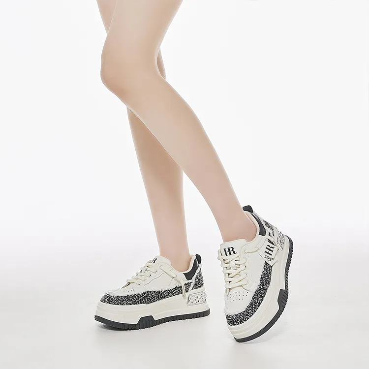 HR Low Top Skateboard Shoes Women's Beige Black-3