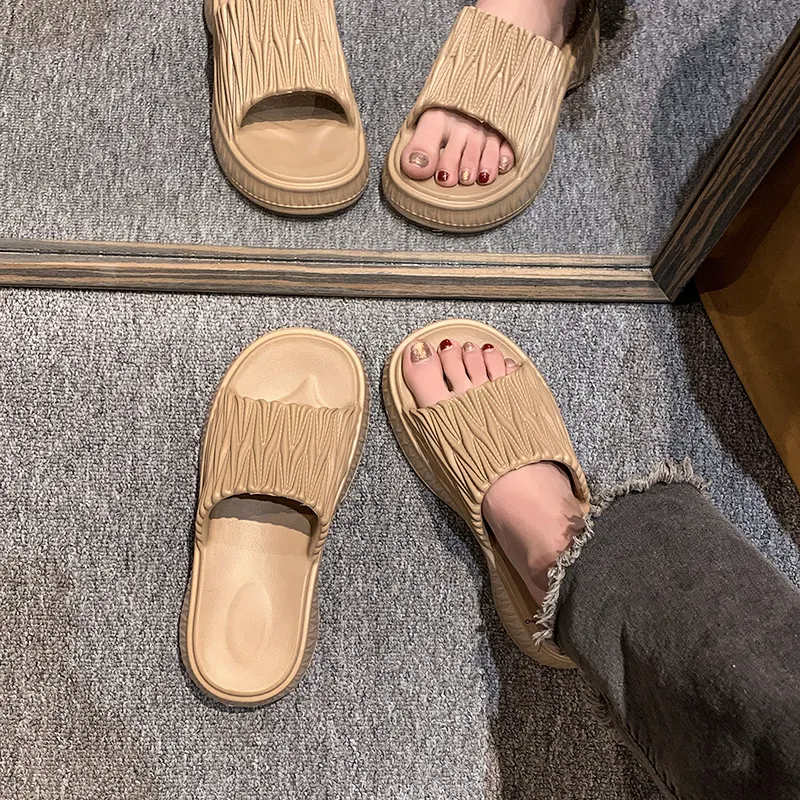 XMISTUO Fashion Versatile Squashy And Bouncy Feeling Slip Resistant Abrasion Resistant Slippers-15