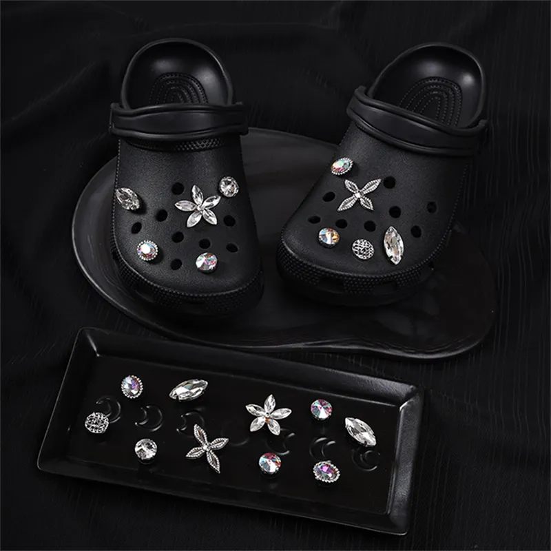 XMISTUO Metal Fittings Three Dimensional Decorative Shoe Buckles With A Sense Of Design Women's-1