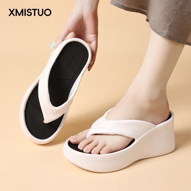 XMISTUO Cut Out Abrasion Resistant Quiet Flip Flops Women's-4