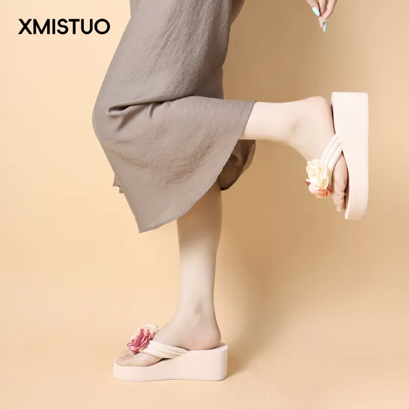 XMISTUO Quiet Abrasion Resistant Slip Resistant Flip Flops Women's-12