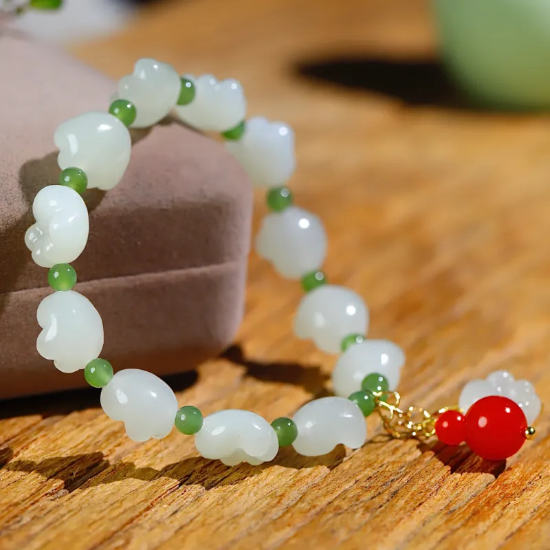 Jade Charm Yao Bracelets White Jade/Pale Greenish White Jade Unisex-3