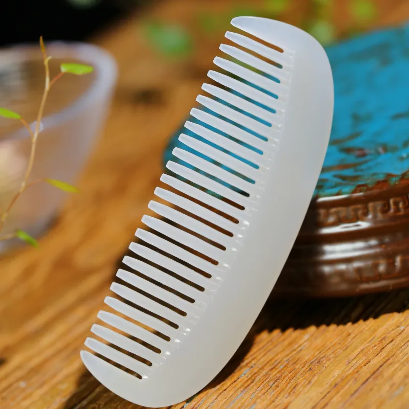 Jade Charm Yao Comb White Jade/Pale Greenish White Jade Unisex-3