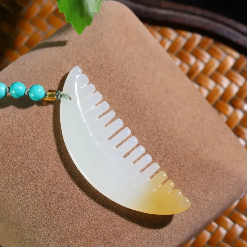 Jade Charm Yao Hetian Jade Comb White Jade/Pale Greenish White Jade Unisex-2