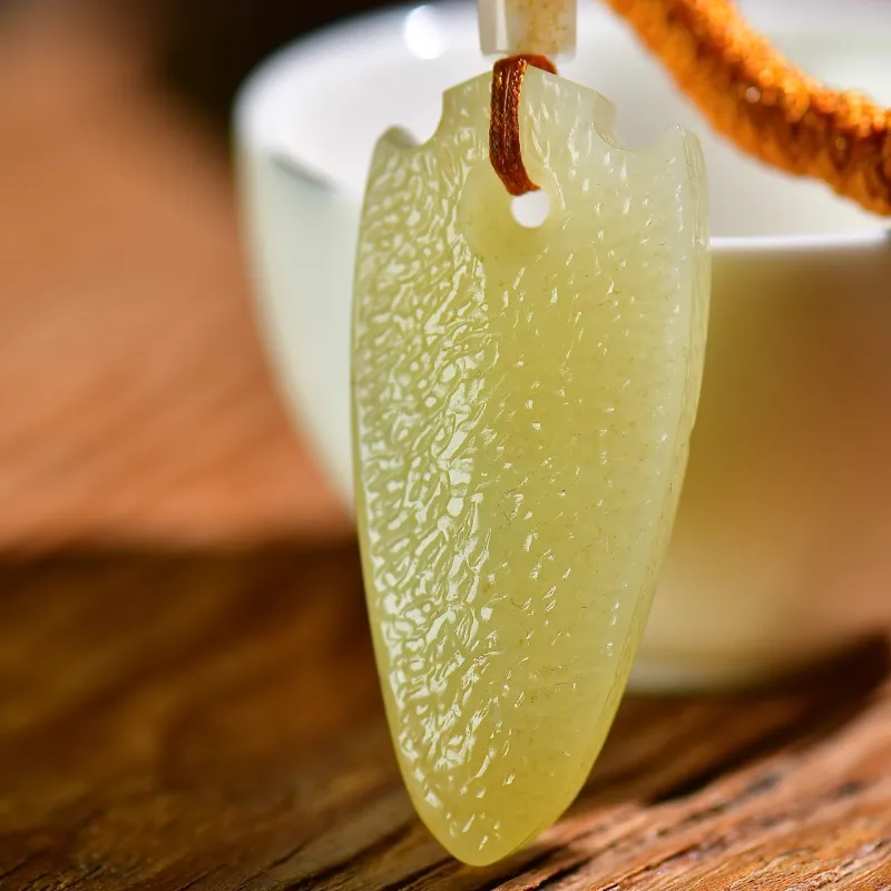Jade Charm Yao Hetian Jade Necklaces Sugar Jade Unisex-1