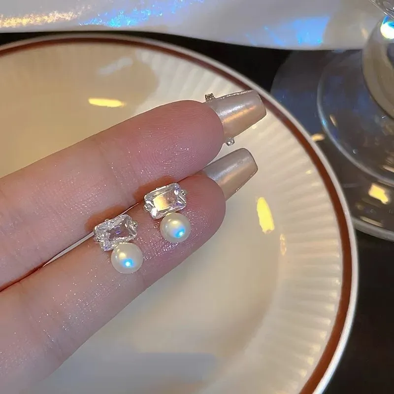 LIANGCAI Alloy Earrings Women's-3